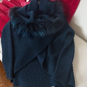 gorgeous Elie Tahari Merino wool cardigan shawl with removable real fur trim